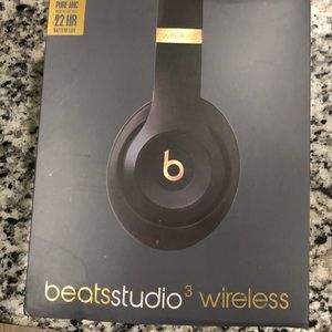 Beats Studio 3 wireless